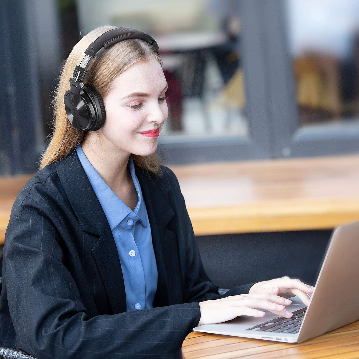 OneOdio Bluetooth Over Ear Headphones, 110 Hrs Wireless/Wired Stereo Sound Foldable Headsets with Deep Bass 50mm Neodymium Drivers for PC/Computer/Podcast- Studio Wireless Pro C, Black - Image 3